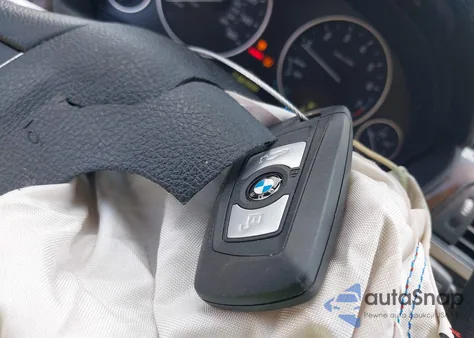 2015 BMW 328I xDrive из США, поврежденный, VIN WBA3B5G56FNS15848